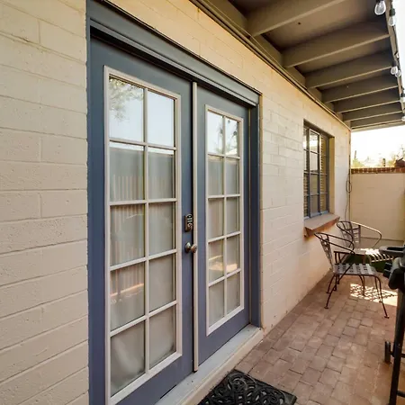 Adorable Tucson Studio With Gas Grill And Wifi!